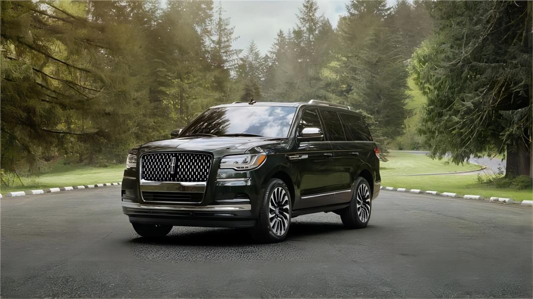 Lincoln Navigator Unrivaled Luxury and Power|http://i.hohocar.com