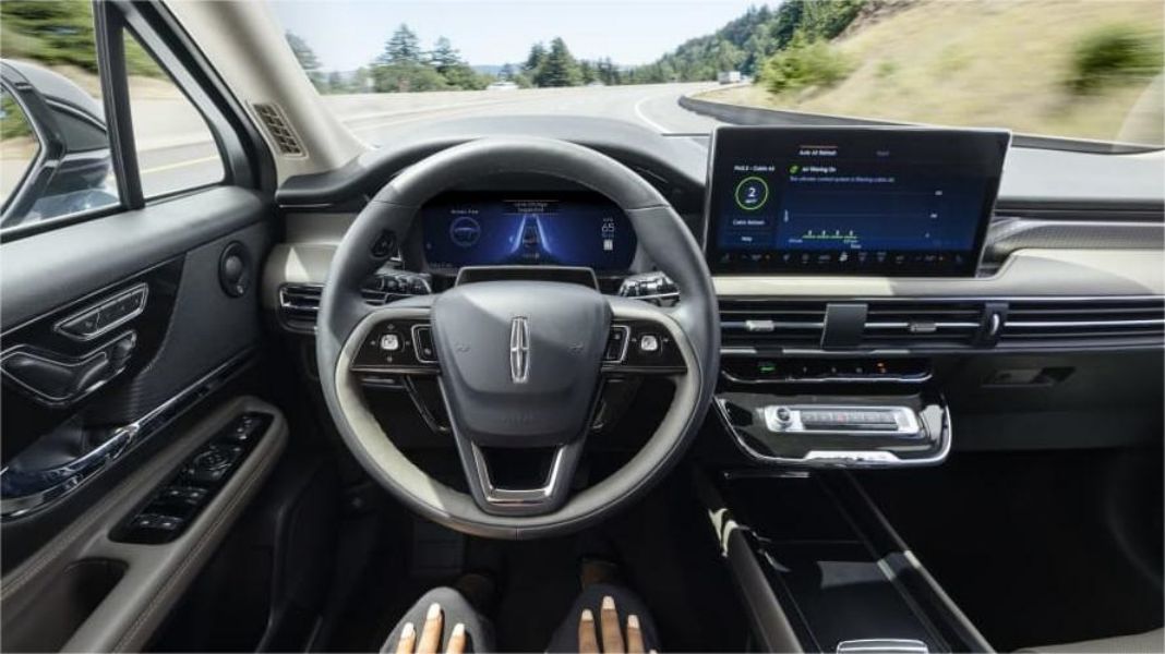 Four cars that can free your hands!|http://i.hohocar.com