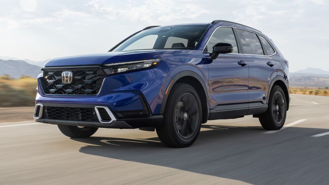 The 3 most suitable SUVs for girls.